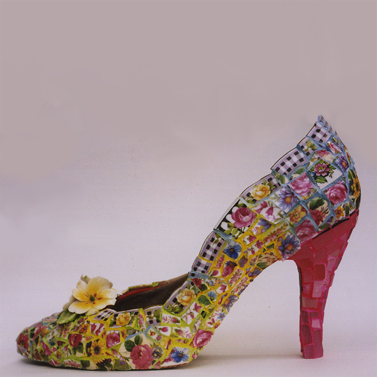 mosaic high heeled shoe with rosebuds